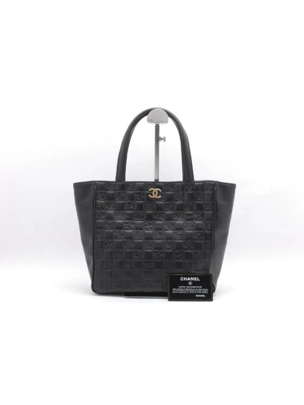 Chanel Tote Icon Line
